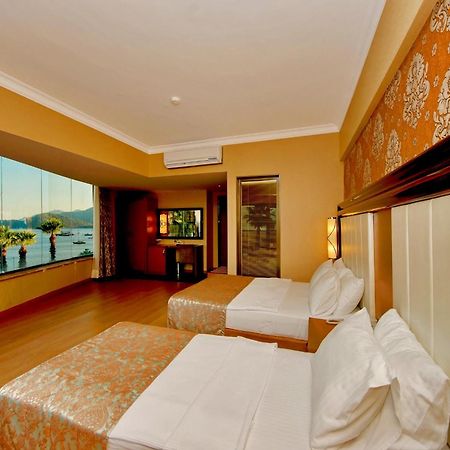Golden Rock Beach Marmaris Rom bilde